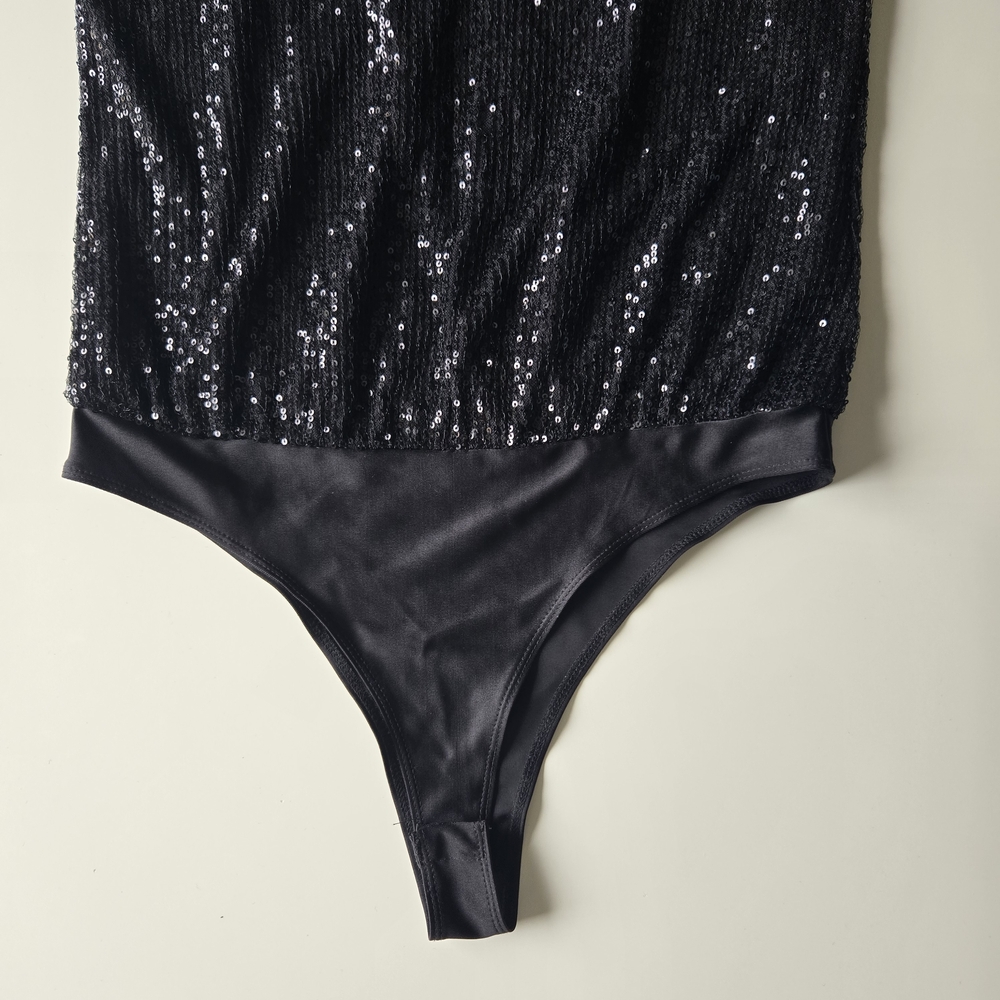 Sincerely Jules Sequin V-Neck Bodysuit - Picture 6 of 10